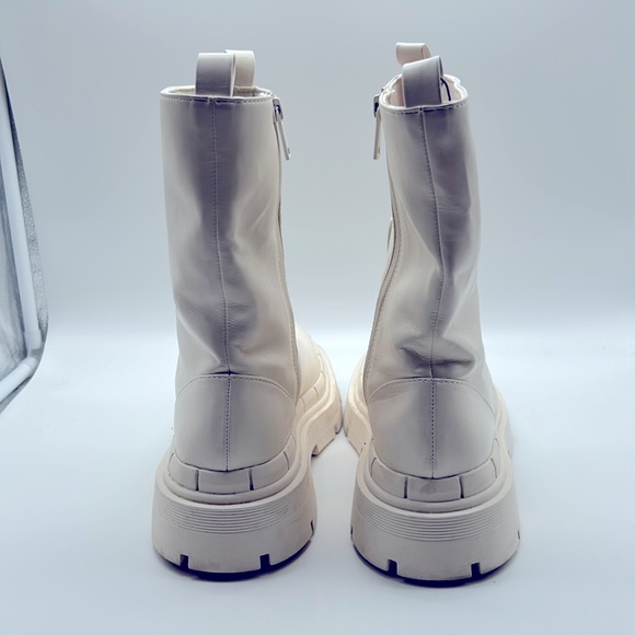 Zara ladies White chunky sole, worn 2 or 3 times, in excellent condition. - Picture 3 of 5